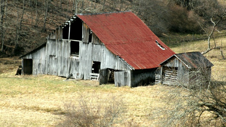 Kenchelo road barn before being torn down